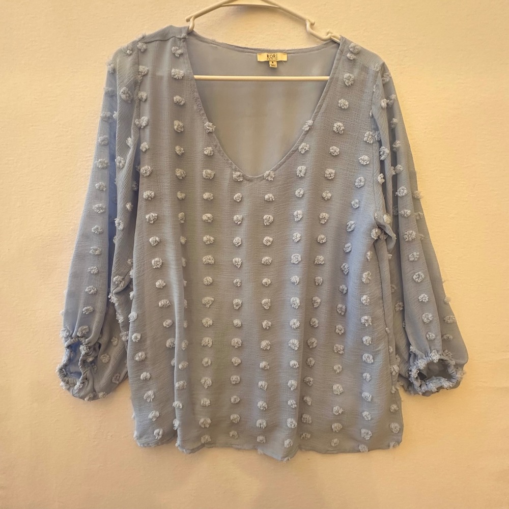 Kori America Womens Light Blue Swiss Dot V-Neck Balloon Sleeve Blouse Small